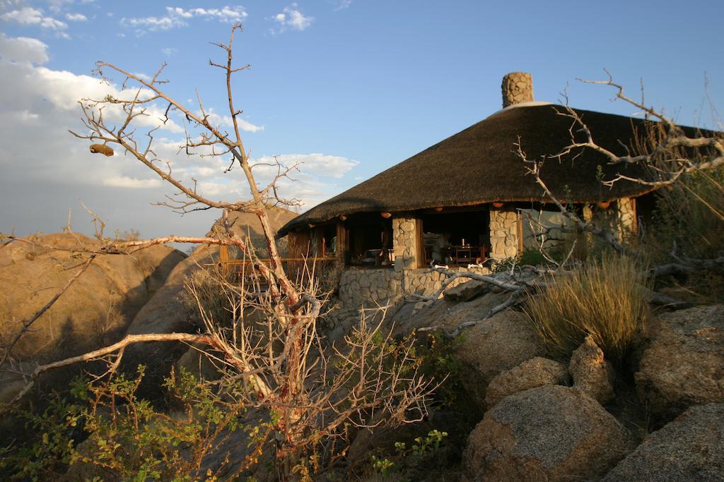 Erongo Wilderness Lodge Omaruru Exterior photo